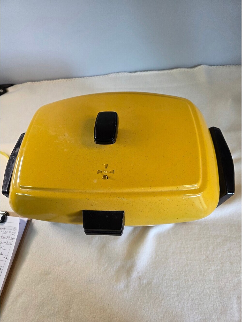 Vintage West Bend Harvest Gold Electric Skillet Lid Rack Cord Tested Works